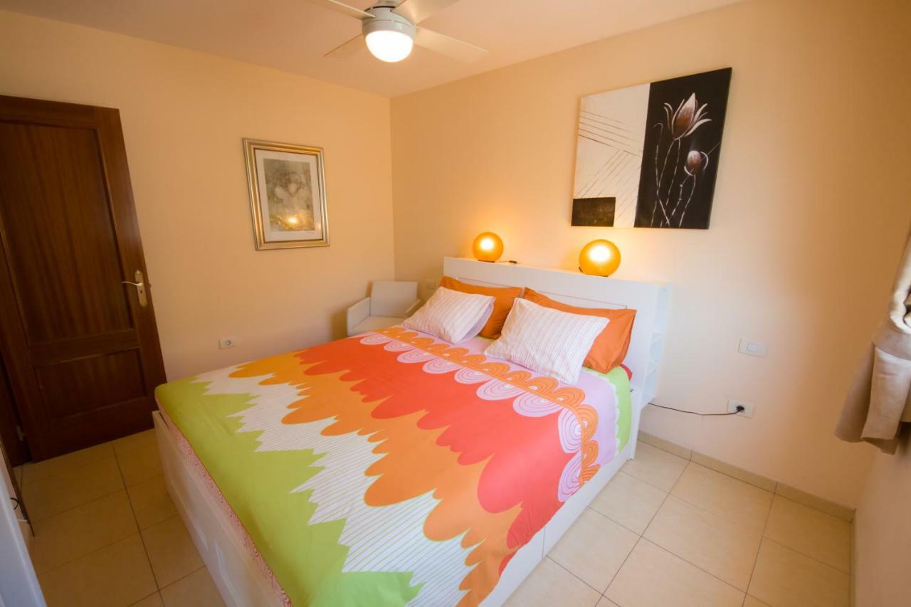 A Home From Home Palm-mar Luaran gambar